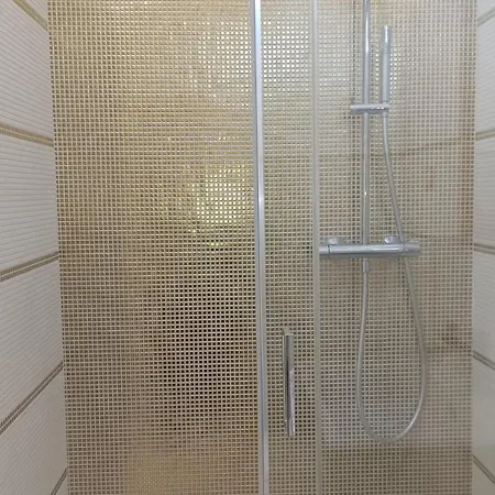 Genova Cod G9 Apartment *