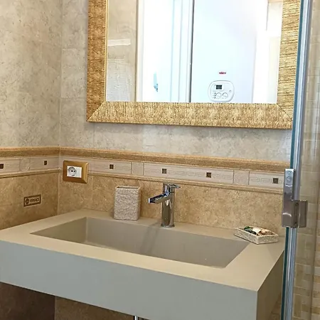 Apartment Genova Cod G9 Giulianova