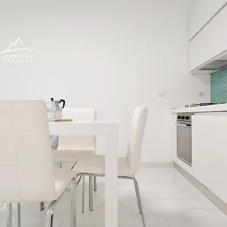 Apartment Genova Cod G9 Giulianova