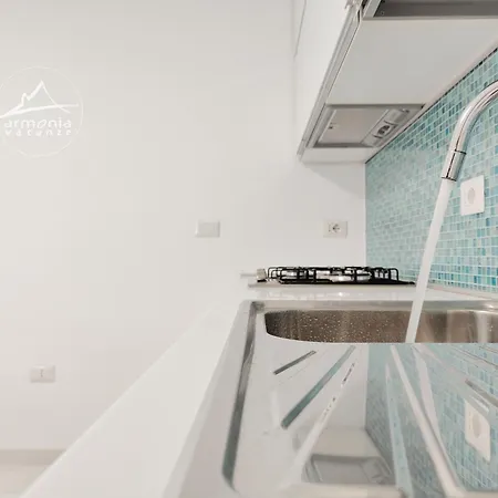 Genova Cod G9 Apartment *