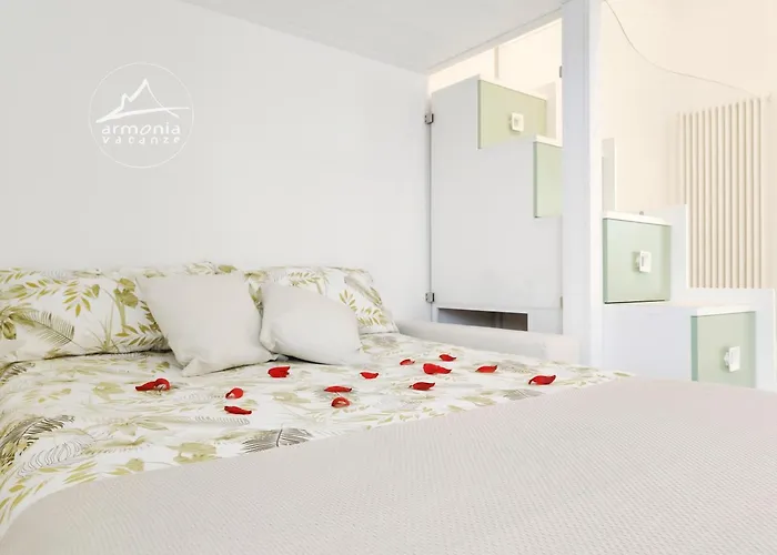 Genova Cod G9 Apartman *